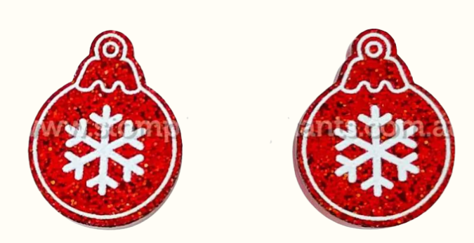 Christmas Studs [SZ:Large STY:Red Bauble]